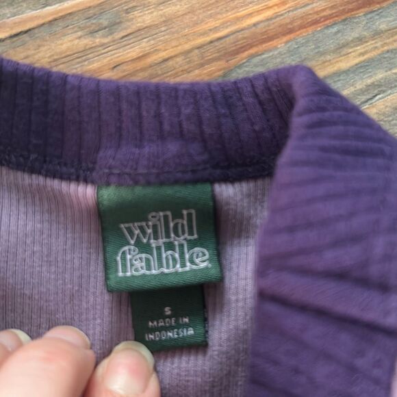 Wild fable purple ribbed cropped shirt crop top  woman's small tank top - Picture 3 of 6